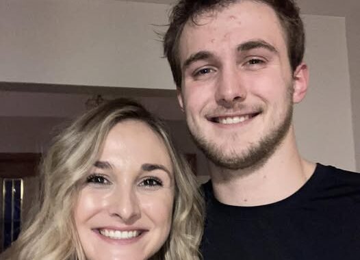 Rachel Dumovich Harvard, Illinois Obituary:  Rachel Dumovich, 29, Found Unresponsive Alongside Partner, Death Shocks Harvard Community
